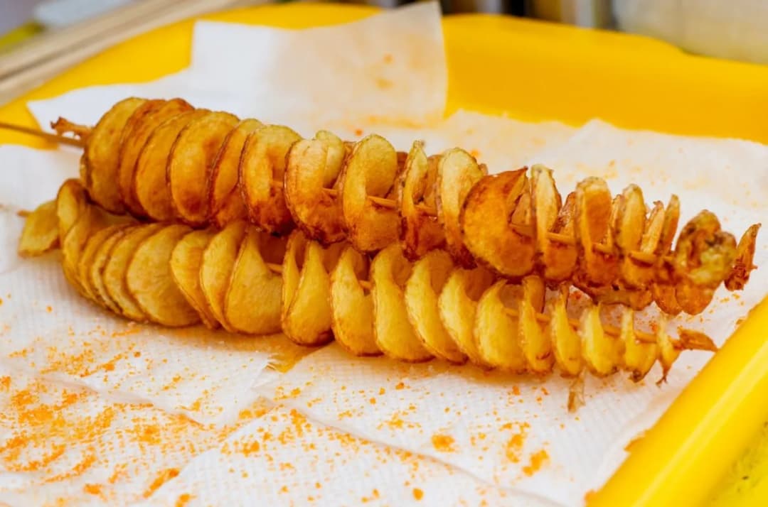 Gdzie kupić zakręcone frytki? Sprawdź najlepsze miejsca i ceny